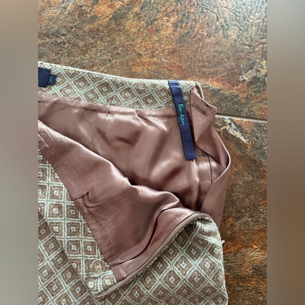 Boden A-Line Skirt in Gray Diamond Pattern - Picture 10 of 16